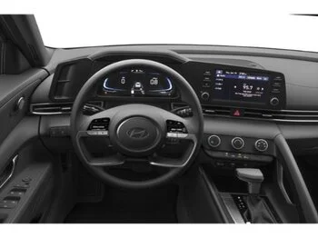 Hyundai Elantra Essential