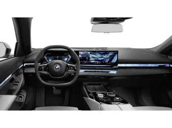 BMW 5 Series 550e xDrive