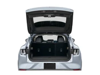 Ford Mustang Mach-E Sélect