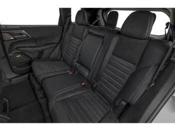 Mitsubishi Outlander SE