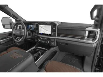 Ford Super Duty F-350 à roues arrière simples King Ranch