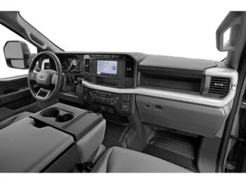 Ford Super Duty F-350 à roues arrière simples XL