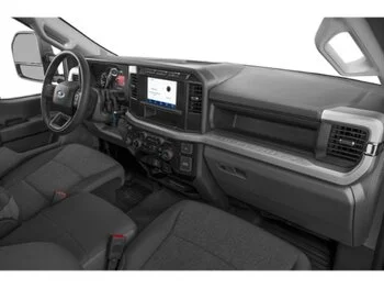 Ford Super Duty F-350 à roues arrière simples XL