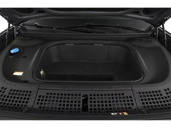 Hyundai IONIQ 9 Essential