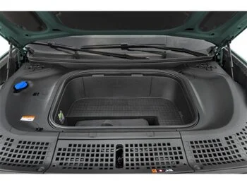 Hyundai IONIQ 9 Preferred +