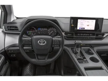 Toyota Sienna LE