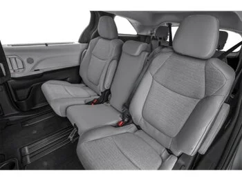 Toyota Sienna LE